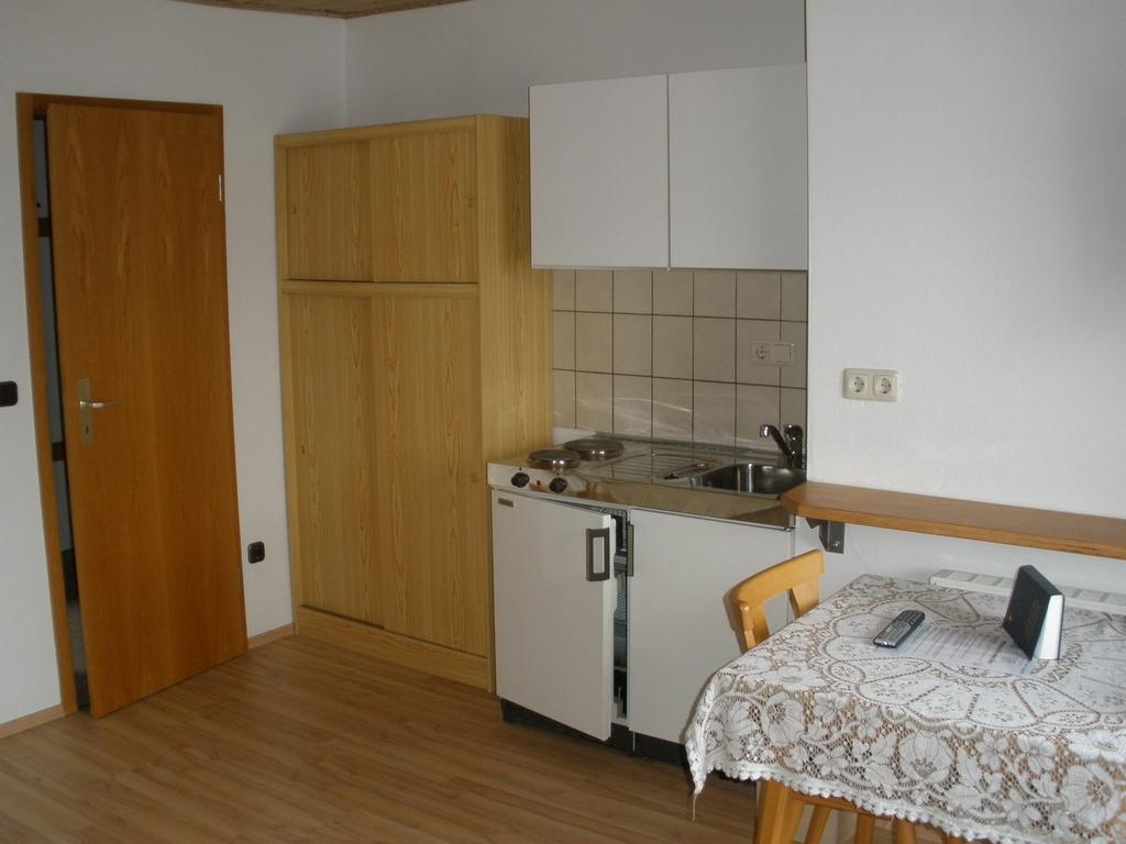 Alpengasthof Zur Loisach Hotel Grossweil Pokój zdjęcie