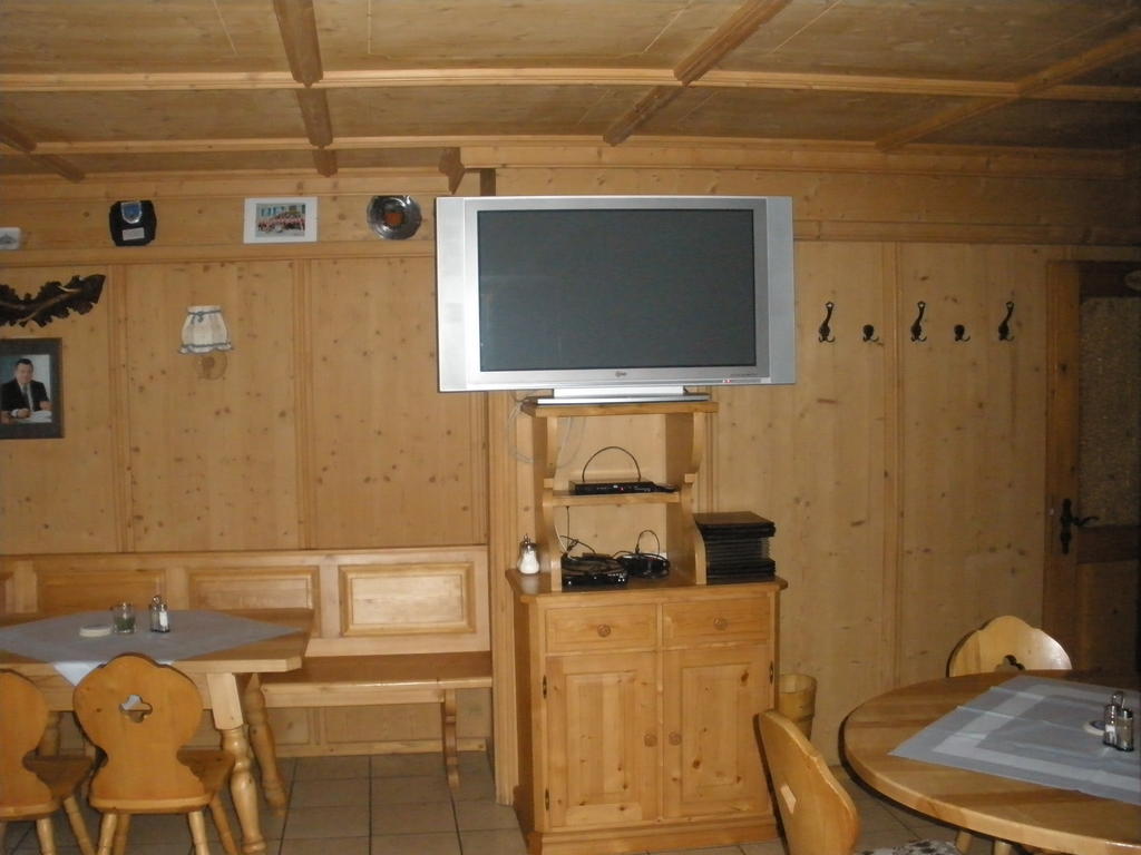Alpengasthof Zur Loisach Hotel Grossweil Zewnętrze zdjęcie